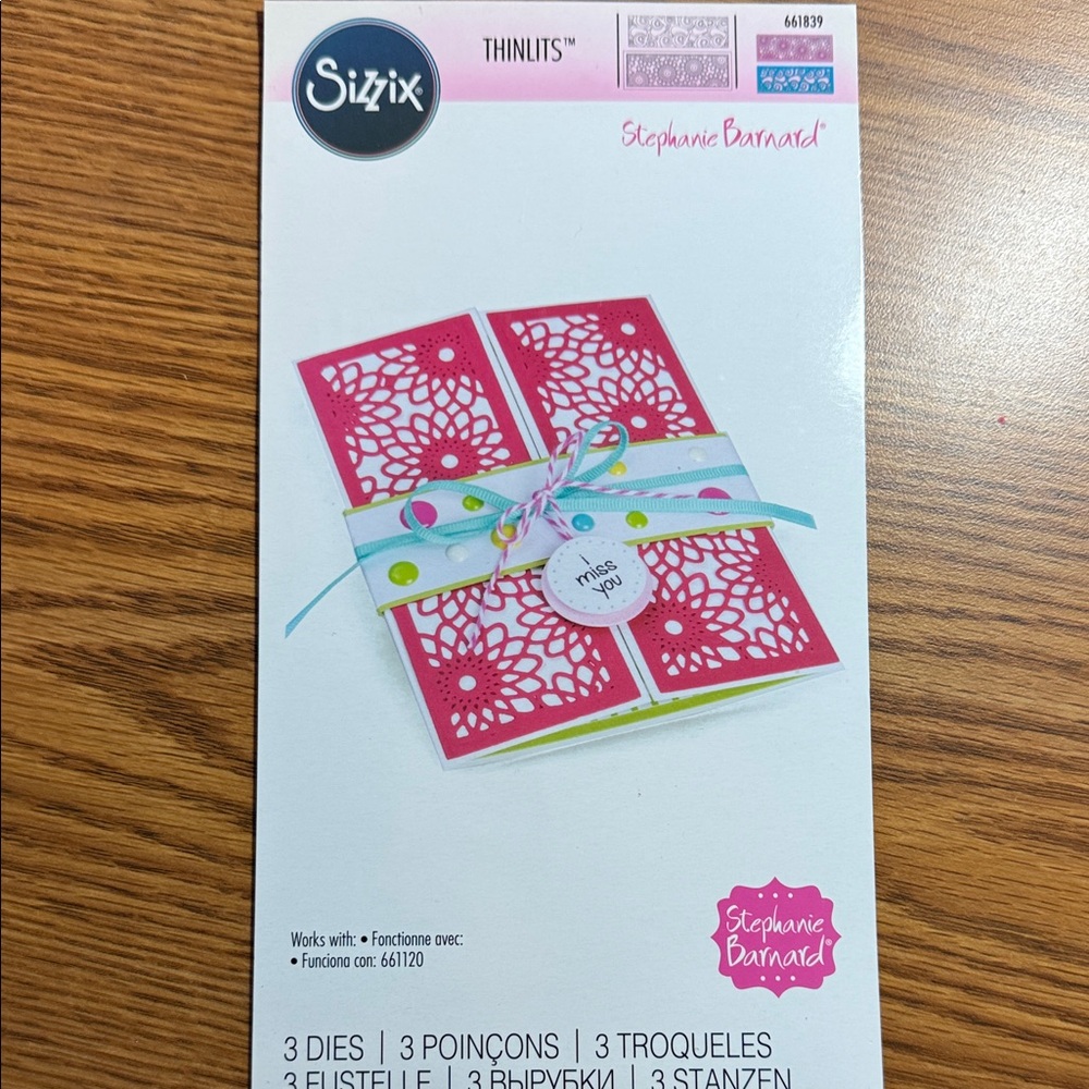 Sizzix Pink and White Thinlits Die Set